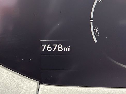 Certified 2023 Toyota Prius XLE FWD image 38