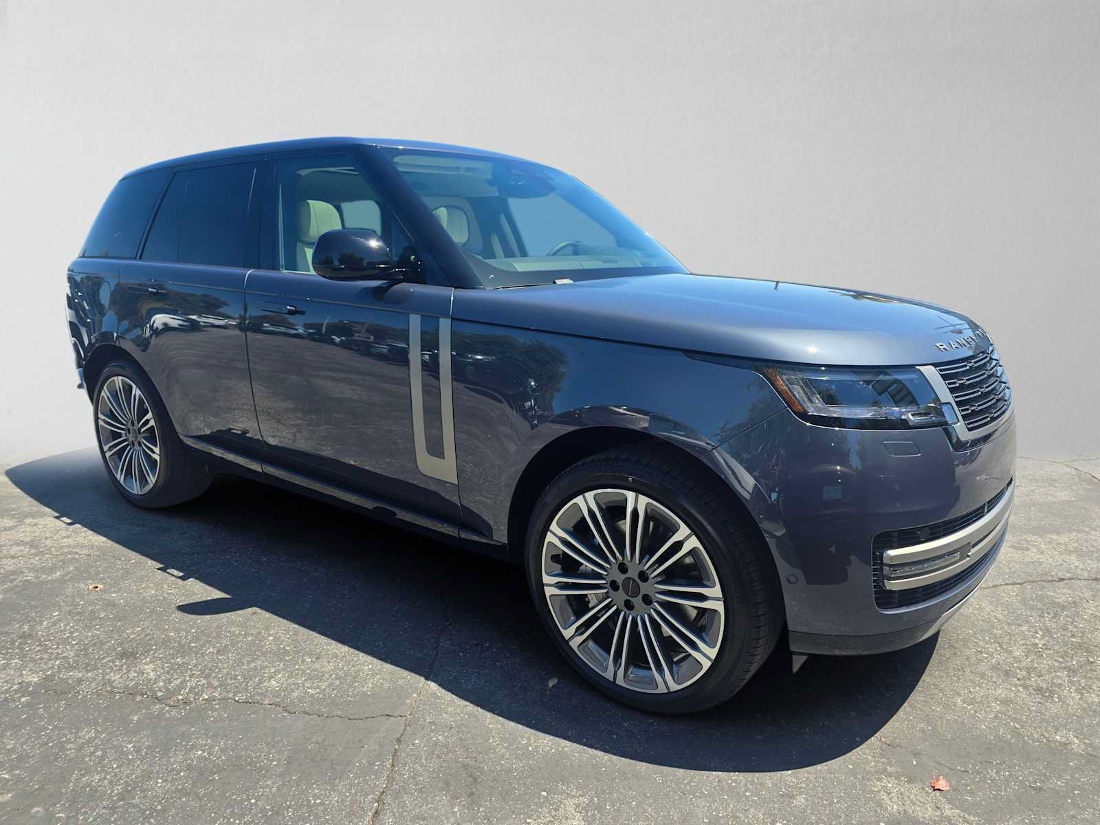 New 2026 Land Rover Range Rover SE AWD/4WD image 7
