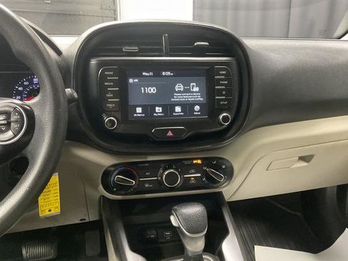 Used 2021 Kia Soul LX FWD image 22