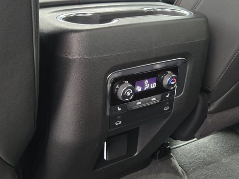 New 2026 Chevrolet Suburban RST w/ Comfort Package RWD image 33