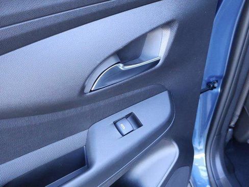 New 2026 Buick Envista Sport Touring w/ Convenience I Package FWD image 11