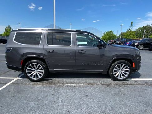Used 2023 Jeep Grand Wagoneer Series II AWD/4WD image 8