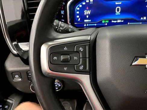 Used 2024 Chevrolet Silverado 2500 LTZ w/ LTZ Convenience Package image 23