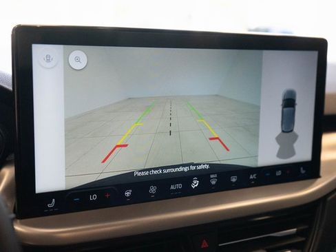 Used 2023 Ford Escape SE image 27