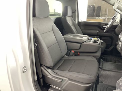 New 2025 GMC Sierra 2500 Pro w/ Convenience Package RWD image 24