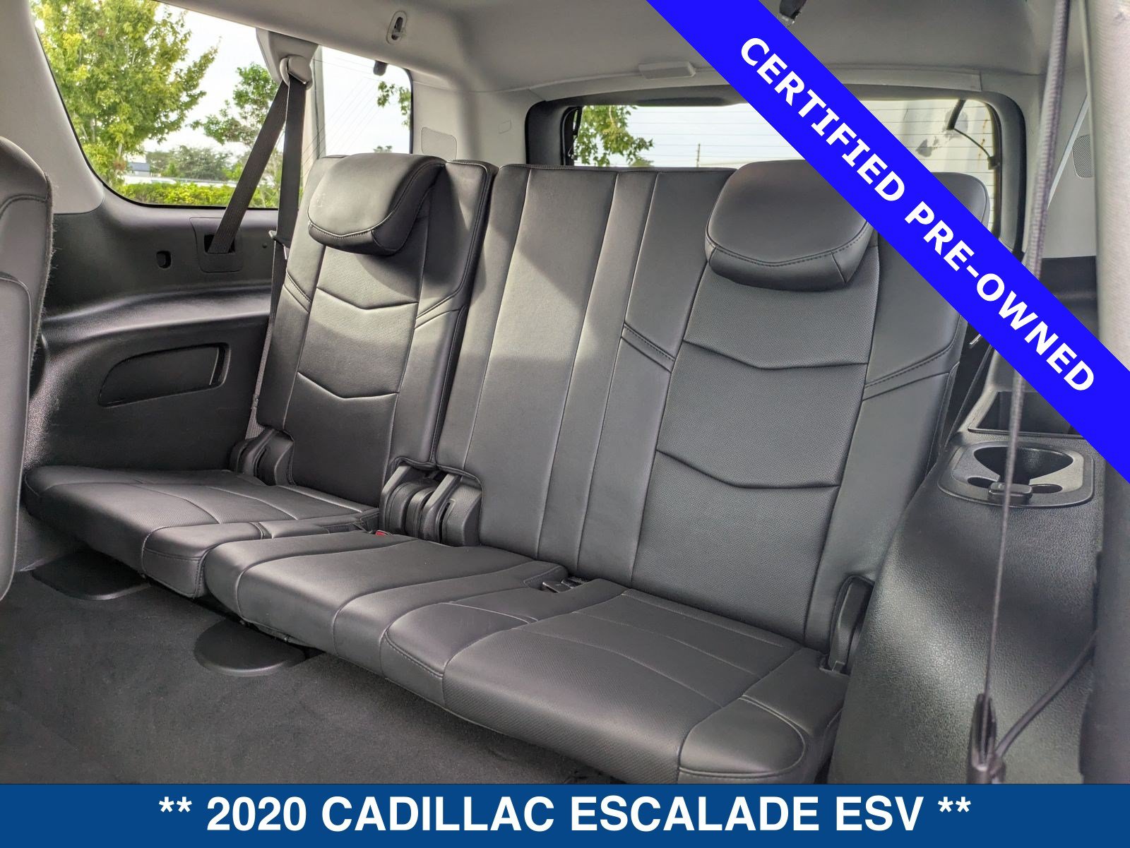 Used 2020 Cadillac Escalade ESV Premium Luxury AWD/4WD image 17
