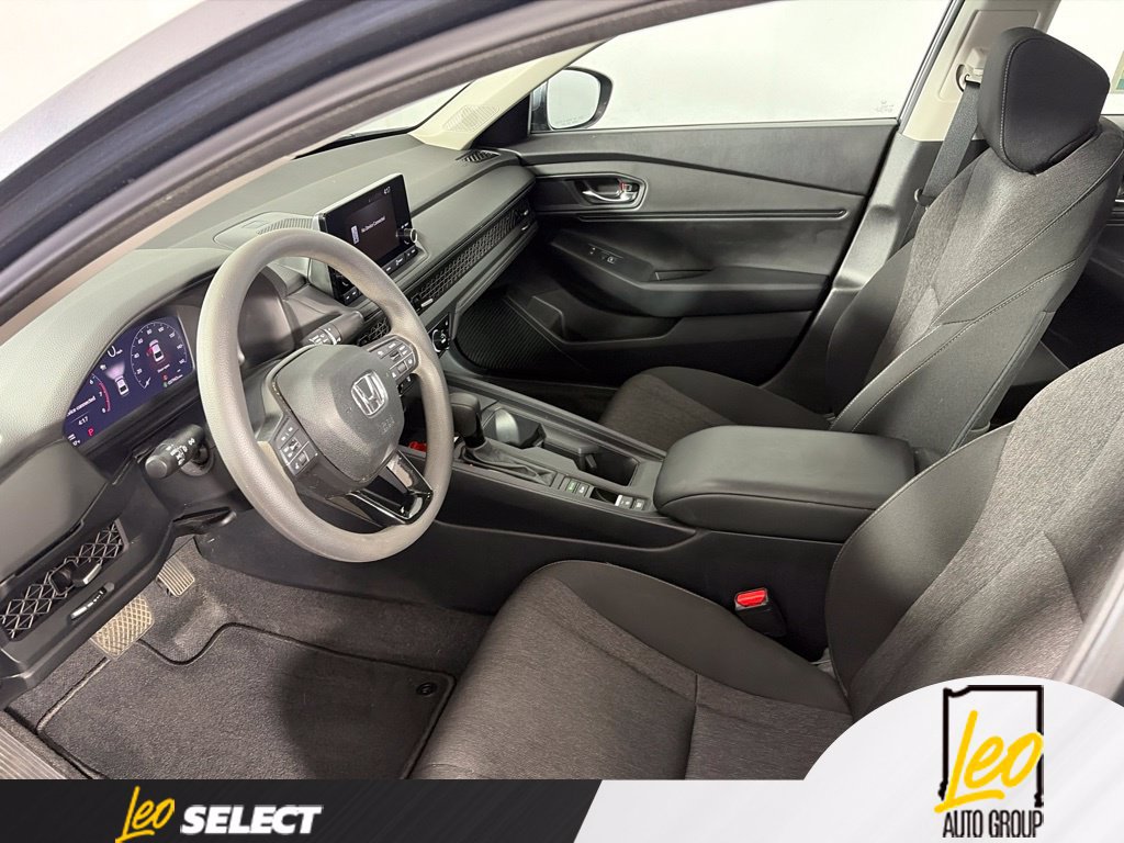 Used 2023 Honda Accord EX image 10