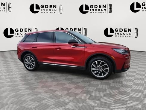 Used 2023 Lincoln Corsair Standard w/ Equipment Group 102A image 2