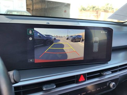 Certified 2024 Kia Sorento S FWD image 20