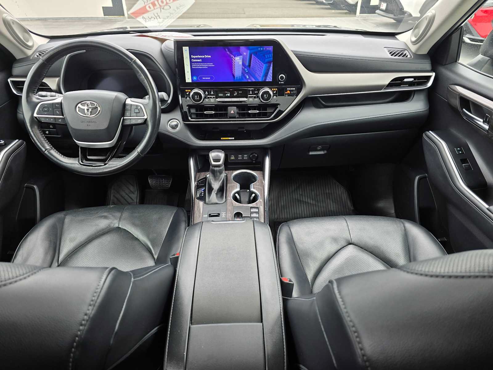 Used 2023 Toyota Highlander Limited AWD/4WD image 19