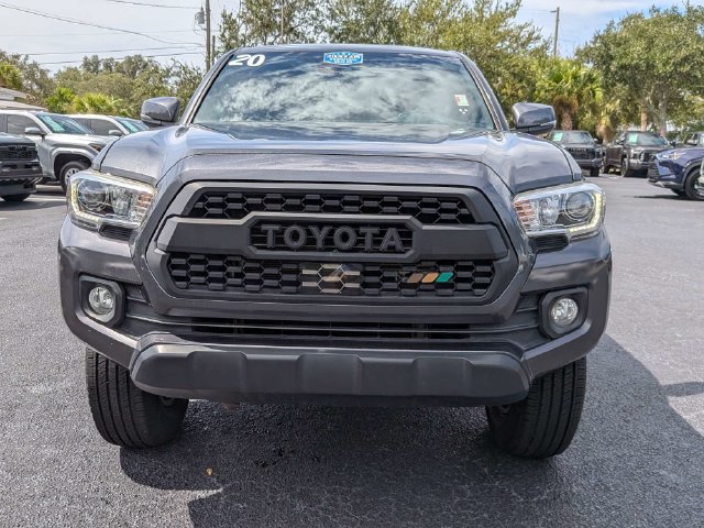 Used 2020 Toyota Tacoma TRD Off-Road AWD/4WD image 8