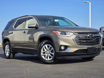 Used 2020 Chevrolet Traverse LT w/ Driver Confidence II Package
