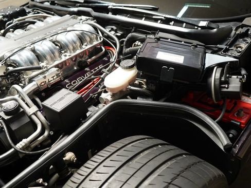 Used 1992 Chevrolet Corvette ZR-1 RWD image 89