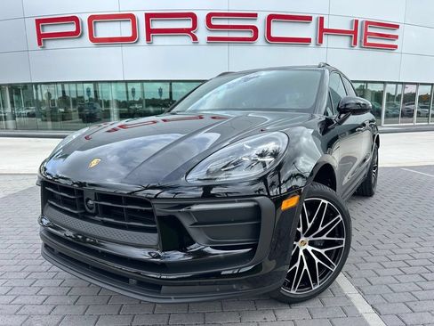 Certified 2026 Porsche Macan Turbo AWD/4WD image 1