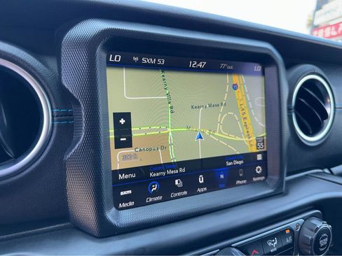 Used 2021 Jeep Wrangler Unlimited Rubicon 4xe w/ Dual Top Group image 5