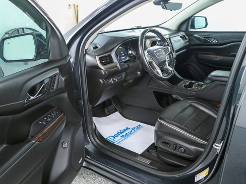 Used 2021 GMC Acadia Denali w/ GMC Pro Grade Package AWD/4WD image 3