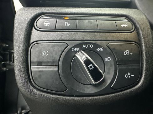 Used 2022 INFINITI QX50 Luxe image 33