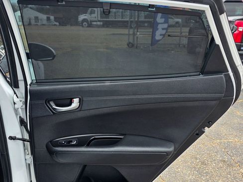 Used 2018 Kia Optima SX w/ Technology Package image 15