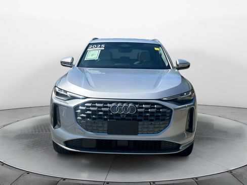 Certified 2025 Audi Q5 Premium Plus w/ Premium Plus AWD/4WD image 2