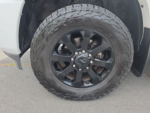Used 2022 RAM 2500 Laramie AWD/4WD image 10