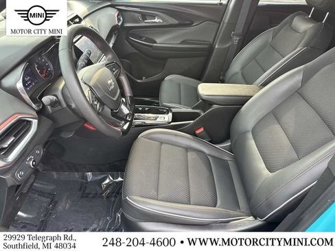 Used 2021 Chevrolet TrailBlazer RS w/ Sun and Liftgate Package AWD/4WD image 22