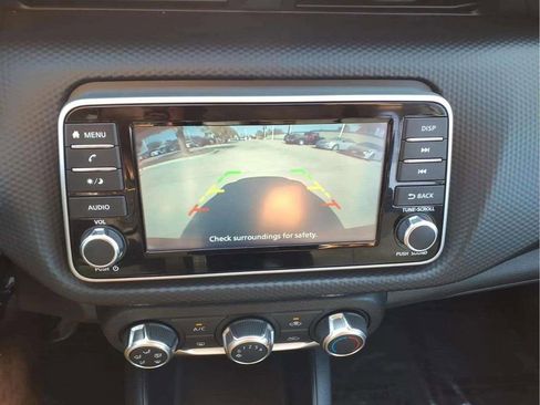 Used 2024 Nissan Kicks S image 17