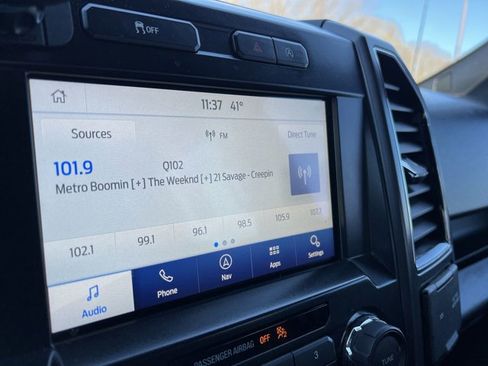 Used 2017 Ford F150 XLT w/ Equipment Group 302A Luxury image 13