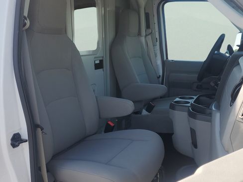 New 2026 Ford E-450 and Econoline 450 Super Duty w/ Power Equipment Group RWD image 21