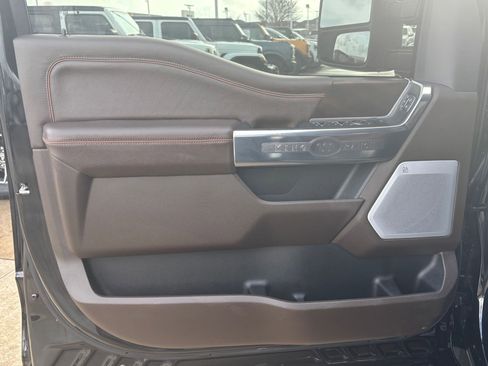 Used 2025 Ford F350 King Ranch w/ Chrome Package image 13