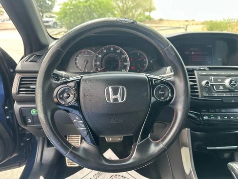 Used 2017 Honda Accord Sport Special Edition image 11