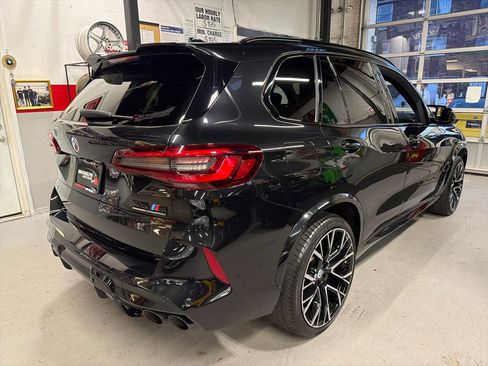 Used 2022 BMW X5 M Competition w/ Competition Package 2 image 5
