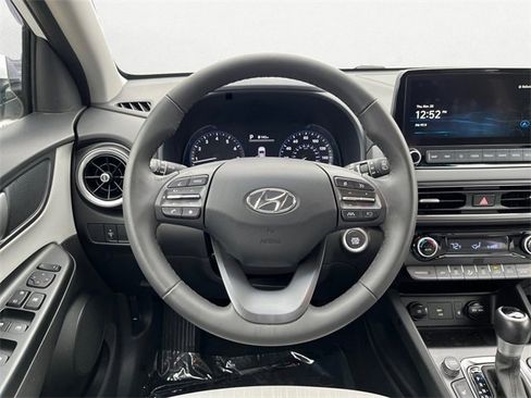Used 2023 Hyundai Kona SEL w/ Convenience Package image 13