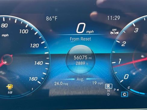 Used 2023 Mercedes-Benz CLA 250 image 21