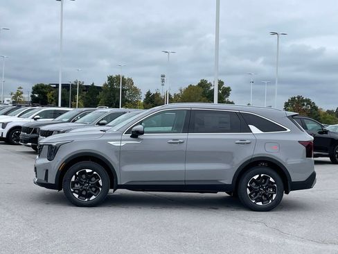 New 2026 Kia Sorento S AWD/4WD image 4