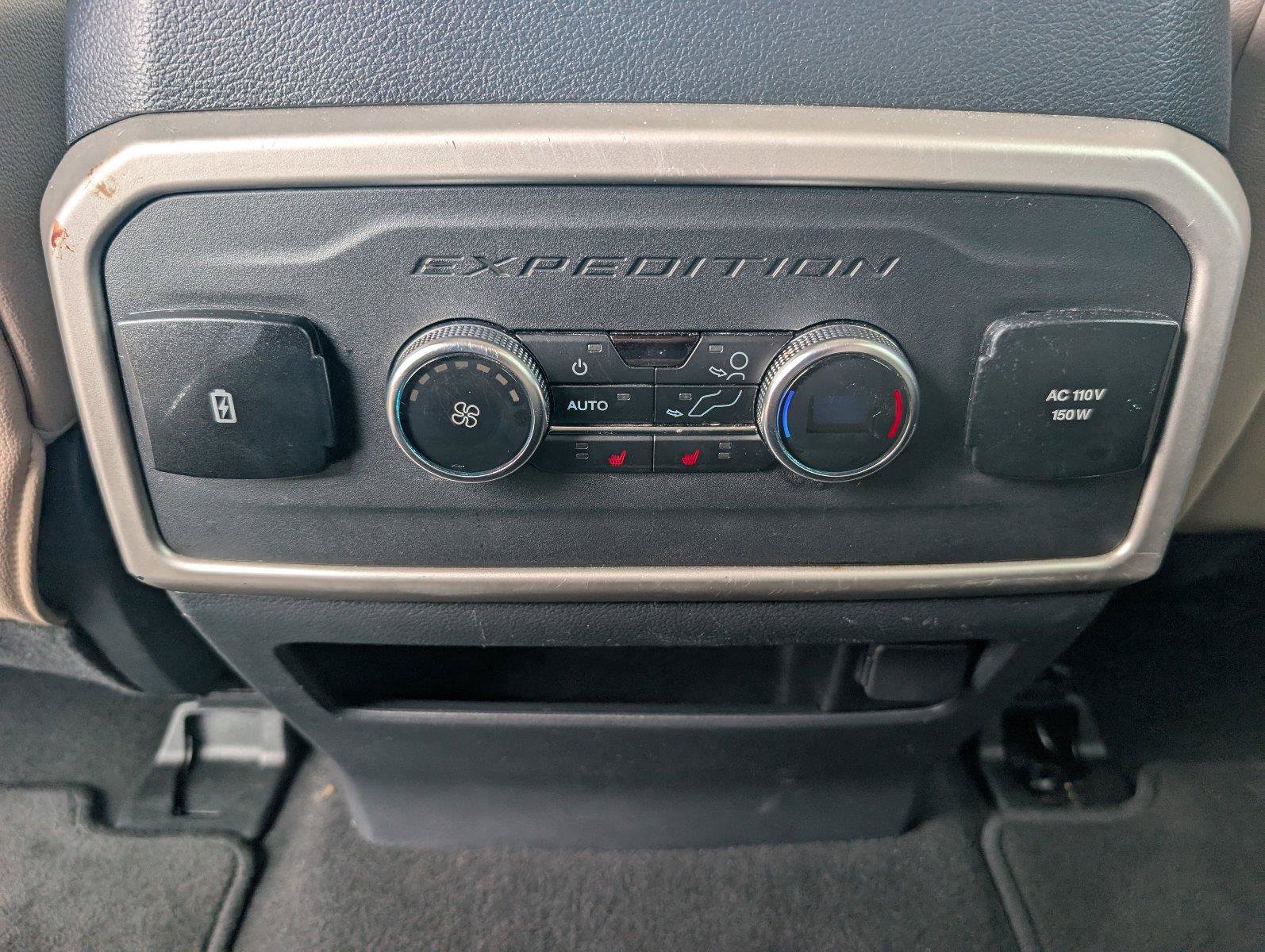 Used 2024 Ford Expedition Max Limited AWD/4WD image 33