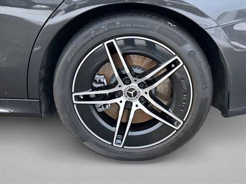 Used 2024 Mercedes-Benz E 450 4MATIC Sedan image 9