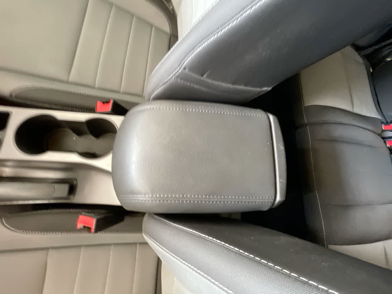 Used 2016 Ford Escape SE AWD/4WD image 20