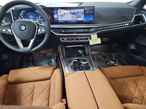 New 2026 BMW X5 xDrive40i w/ Climate Comfort Package image 9