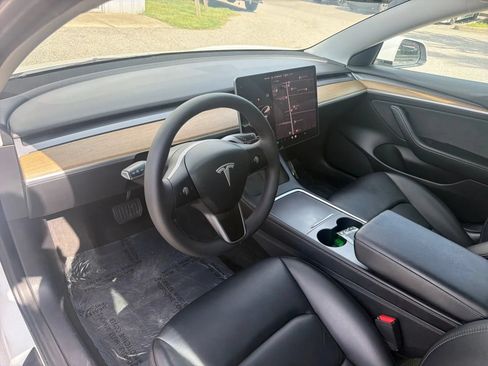Used 2022 Tesla Model 3 Long Range AWD/4WD image 13