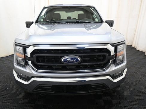 Used 2023 Ford F150 XLT image 2