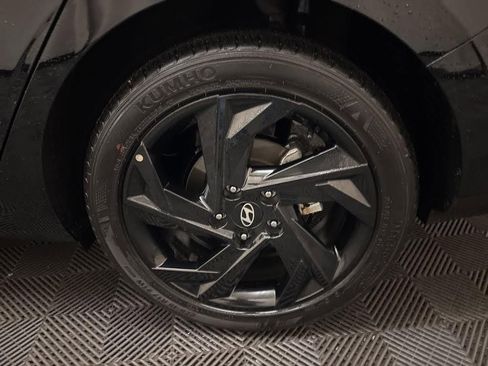 New 2026 Hyundai Elantra Sport FWD image 17