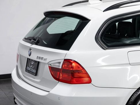 Used 2006 BMW 325xi Wagon image 16