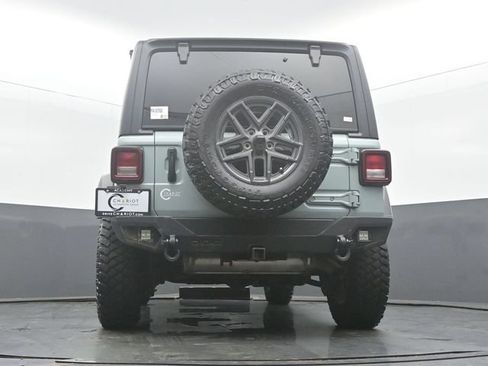 Used 2024 Jeep Wrangler Unlimited Sport AWD/4WD image 48