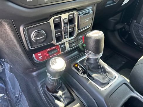 New 2026 Jeep Gladiator Mojave AWD/4WD image 14