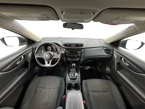 Used 2018 Nissan Rogue SV AWD/4WD image 17