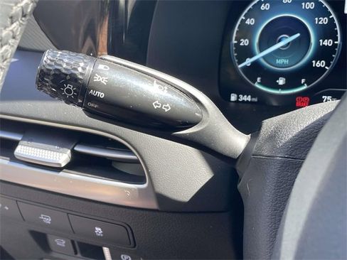 Certified 2025 Hyundai Palisade SEL image 17