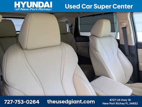 Used 2023 Acura MDX FWD w/ Technology Package image 6