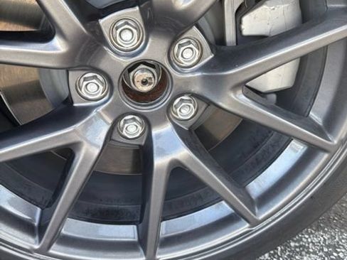 Used 2022 Tesla Model 3 Long Range AWD/4WD image 9