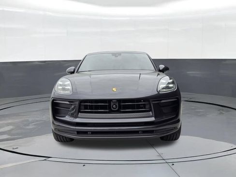 New 2026 Porsche Macan AWD/4WD image 9
