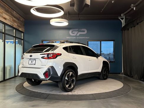 Used 2024 Subaru Crosstrek 2.5i Limited w/ Crosstrek Mirror Package image 3